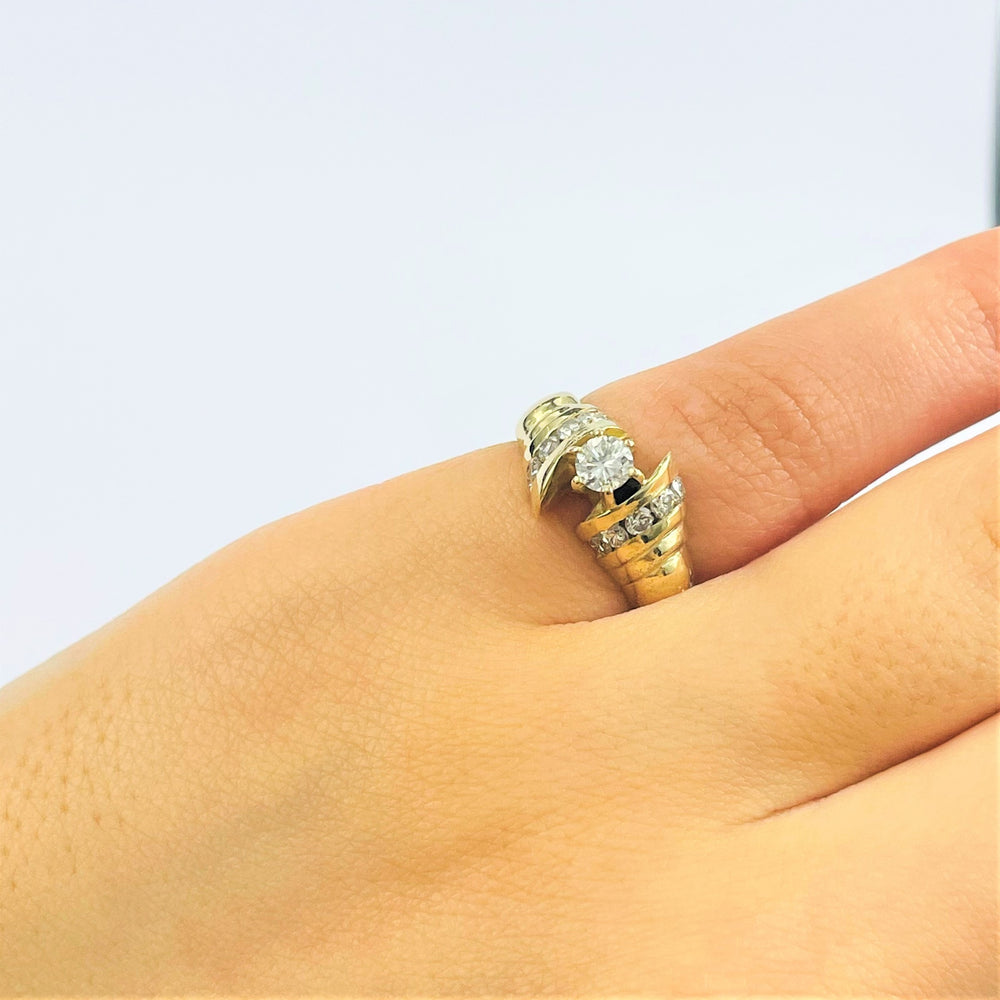 Bague Or jaune avec Diamants