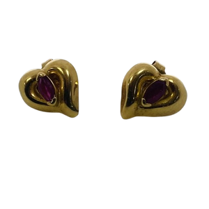 Boucles d'oreilles en or avec rubis