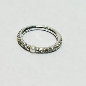 Bague Mikimoto avec diamants et perle