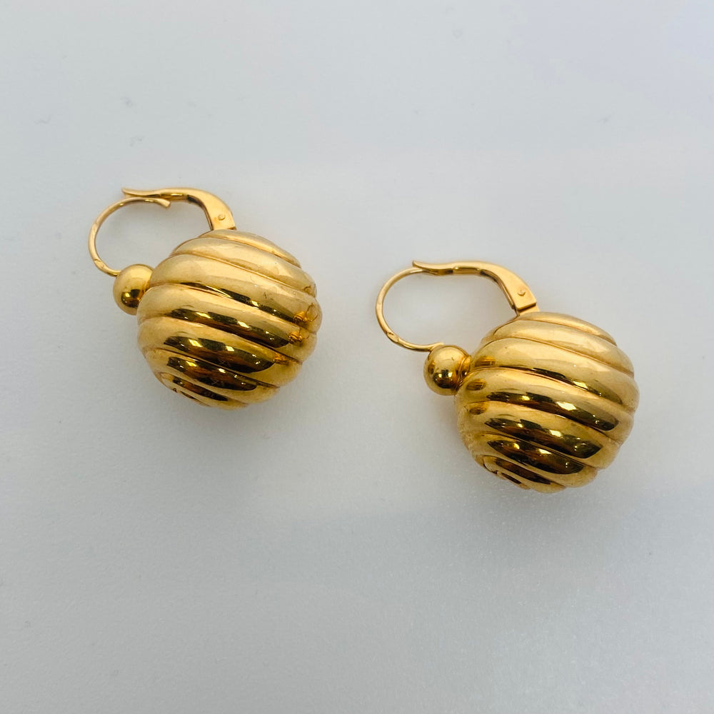 Boucles d'oreilles dormeuses en or jaune