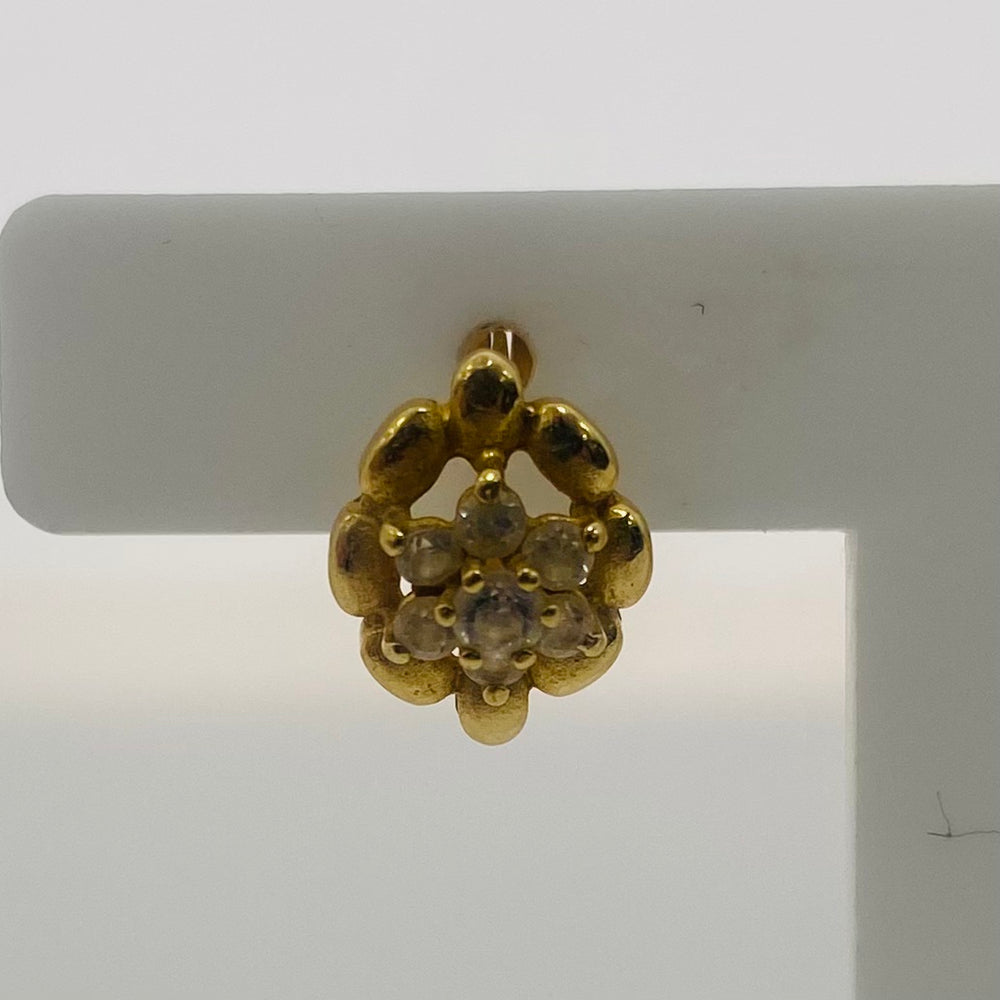 Boucles d'oreilles en or jaune avec oxydes