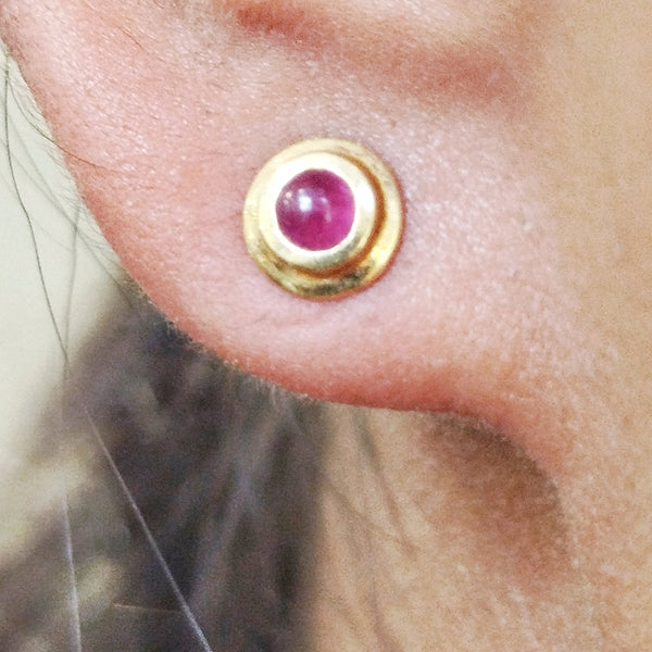 Boucles d'oreilles Or Jaune 18K avec Saphir 1.70 Grs