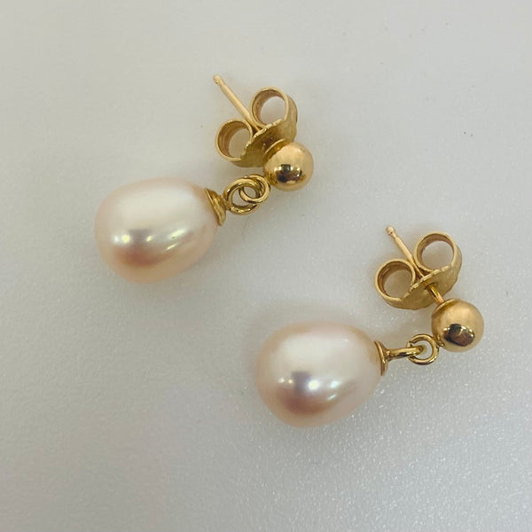Boucles d'oreilles en Or Jaune 18K avec Perles