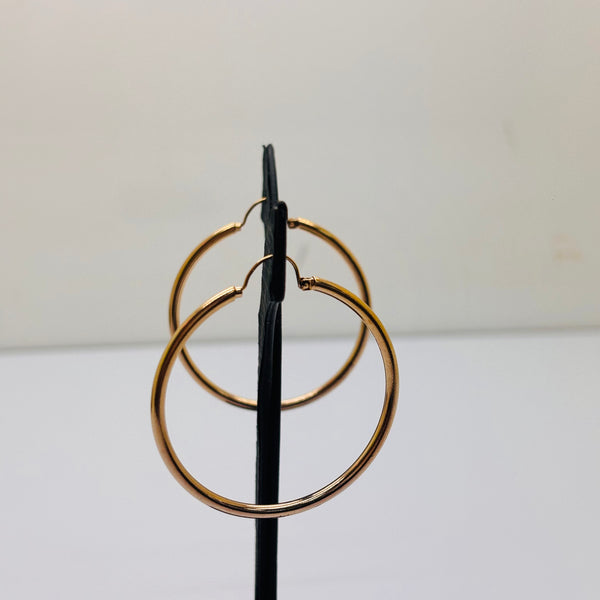 Boucles d'oreilles créoles en or jaune 18K 7.40 Grs