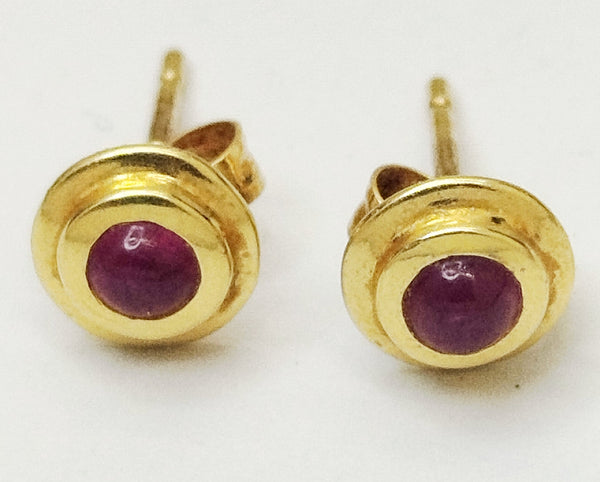 Boucles d'oreilles Or Jaune 18K avec Saphir 1.70 Grs