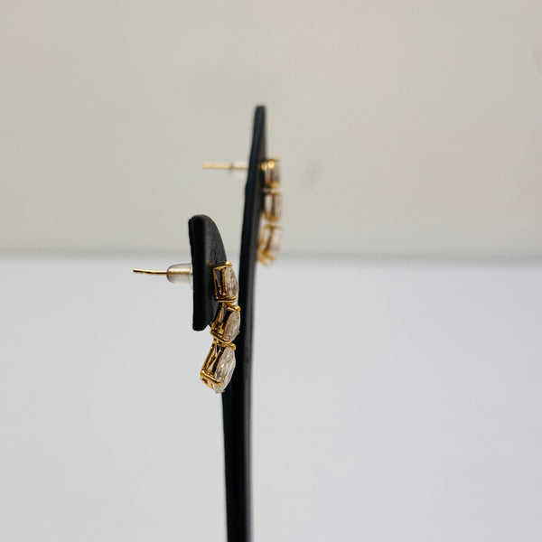 Boucles d'oreilles pendantes en or jaune 18K 1.72 Grs