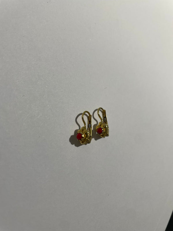 Boucles d'oreilles dormeuses en or jaune 18k 1.98 Grs