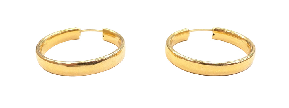 Boucles d'oreilles créoles en or jaune 18K 5.85 Grs