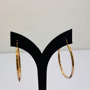 Boucles d'oreilles créoles en or jaune 18K 7.40 Grs