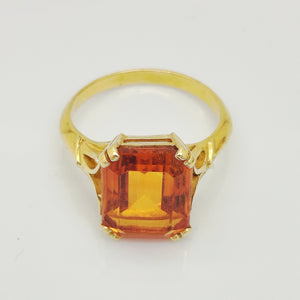 Bagues en Or Jaune 18K avec grenat 5.93 Grs - Taille 58