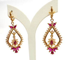 Boucles d'oreilles en or jaune 18k 17 Grs
