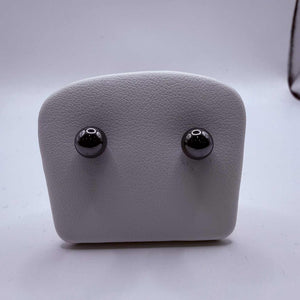 Boucles d'oreilles en or jaune 18 carats 1.72 Grs