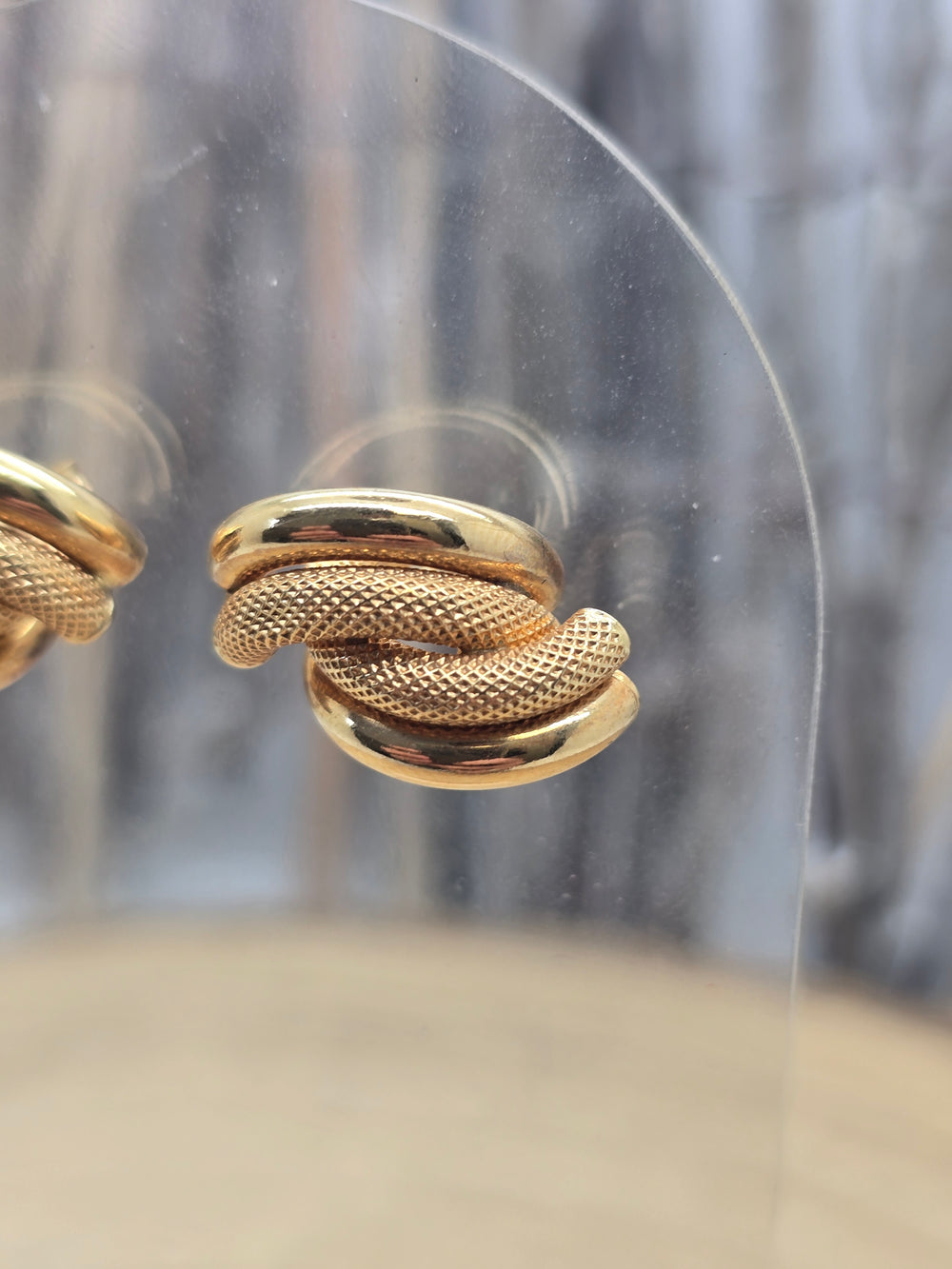 Boucles d'oreilles en Or Jaune 18K 5.12 Grs