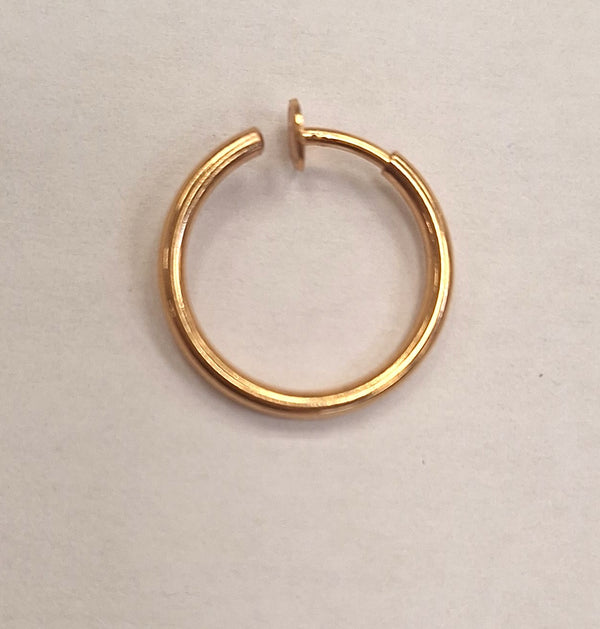 Boucles d'oreilles créoles en or jaune 18K