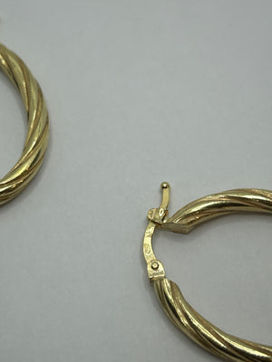Boucles d’oreilles créoles en or jaune 18 K - 7.27 Grs