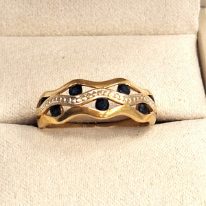 Bague en or jaune avec 7 saphirs
