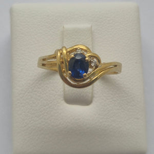 Bague Or Jaune avec Diamants et Saphir