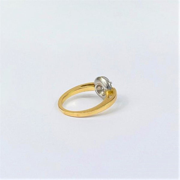 Bague Fleur 2 Ors avec Diamant Solitaire 0.18ct