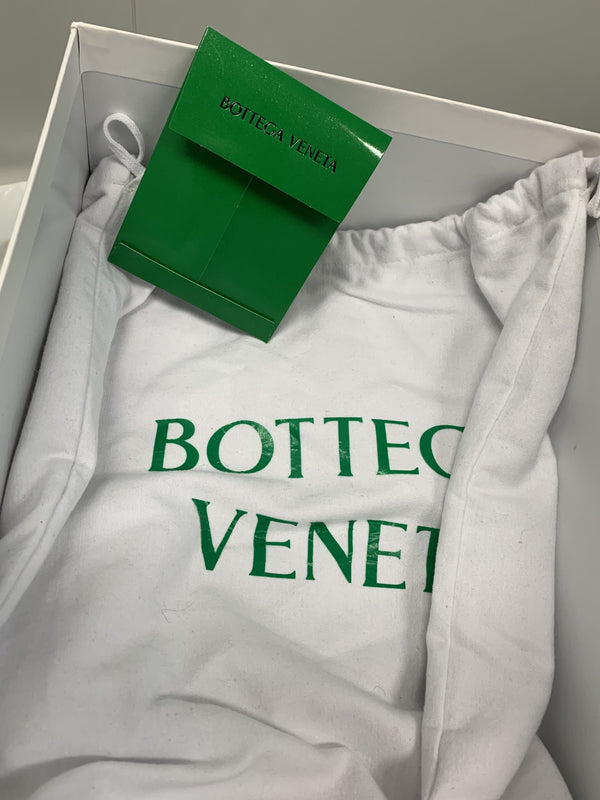 Sac Bottega Veneta Chain Pouch
