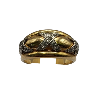 Bague entrelacée avec diamants étincelants
