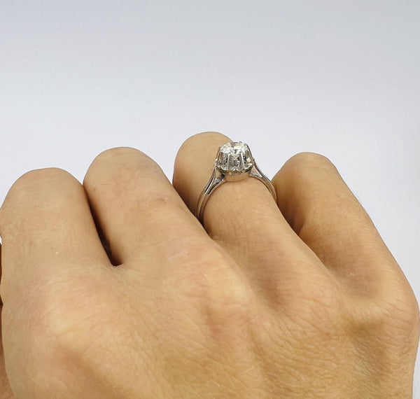 Bague Or Blanc 18K avec Diamant Solitaire 0.65ct