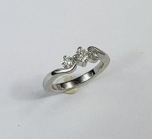 Bague Or Gris avec Diamant