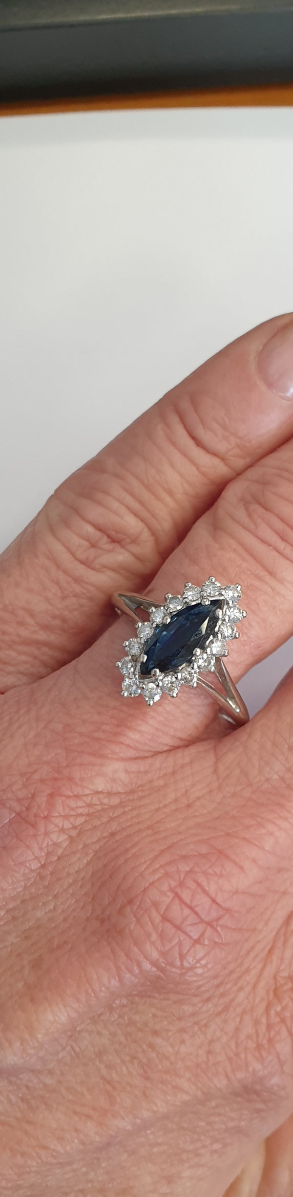 Bague Marquise