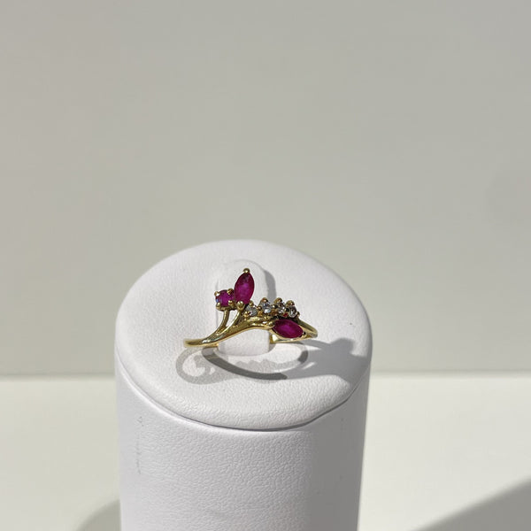 Bague Or et Pierres roses