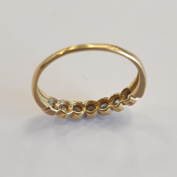 Bague Demi Tour Or avec Diamants 0.05 cts
