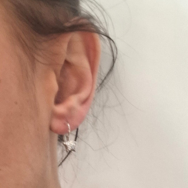 Boucles d'oreilles Dormeuses Étoiles en Or Blanc