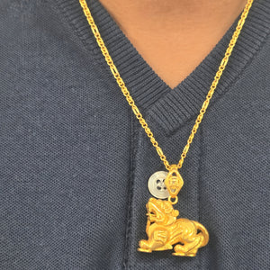 Pendentif Lion Asiatique en Or Jaune 22 Carats
