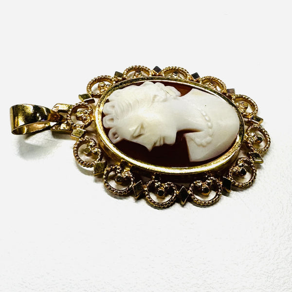 Pendentif Or avec Camée