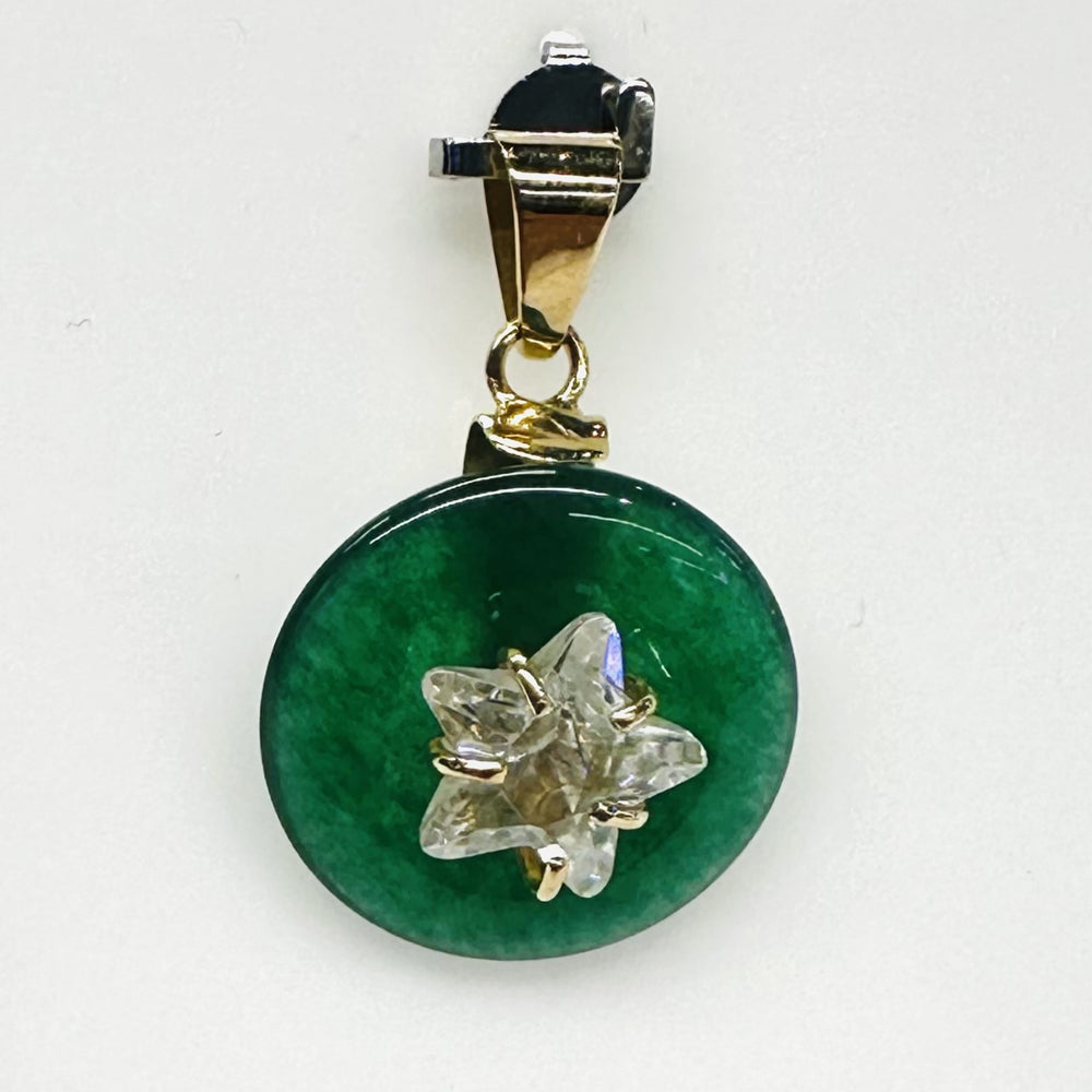 Pendentif Or avec Pierre Jade