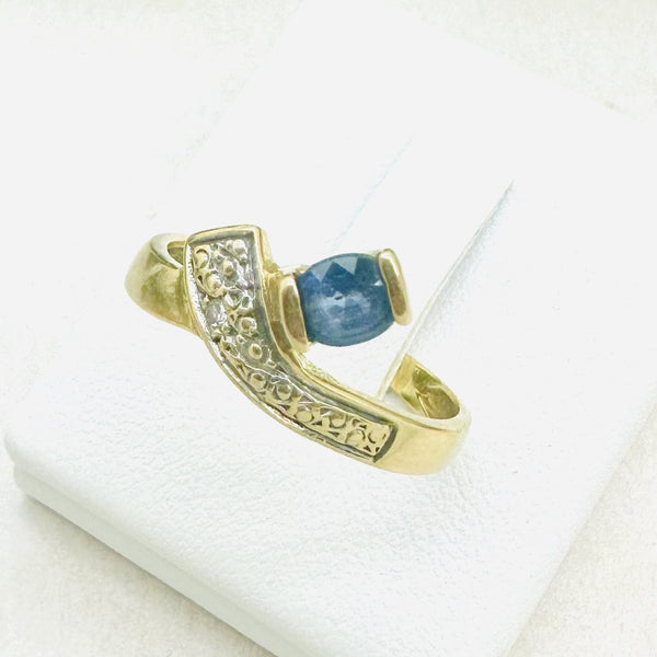 Bague Or avec Pierre Bleue et Diamants