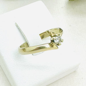 Bague Or avec Solitaire 0.10ct