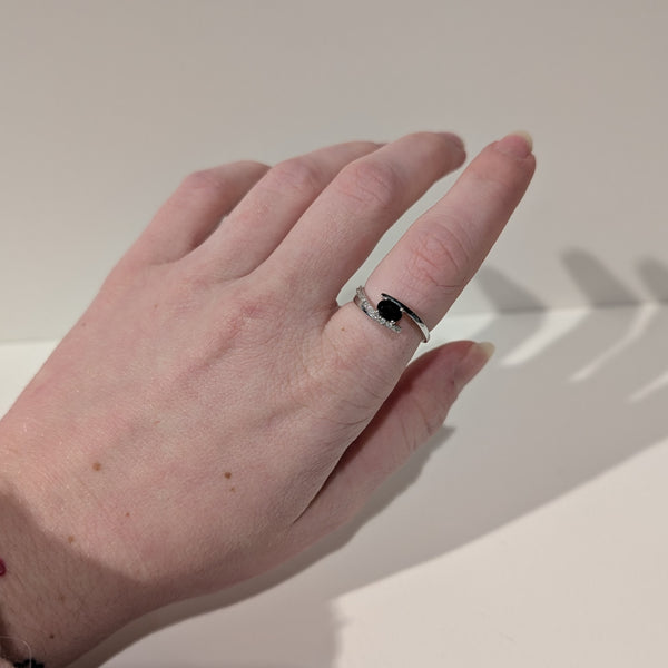 Bague Or avec Pierre Bleue et Diamant