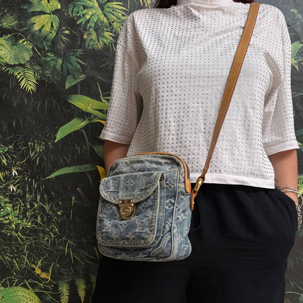Sac à bandoulière Louis Vuitton Denim monogramme bleu édition limitée