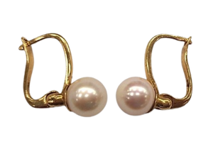 Boucles d'oreilles dormeuses en Or jaune 18Kavec perles