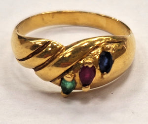 Bague en Or avec Rubis, Saphir et Emeraude