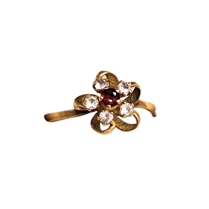 Bague fleur Or avec oxydes et pierre rouge