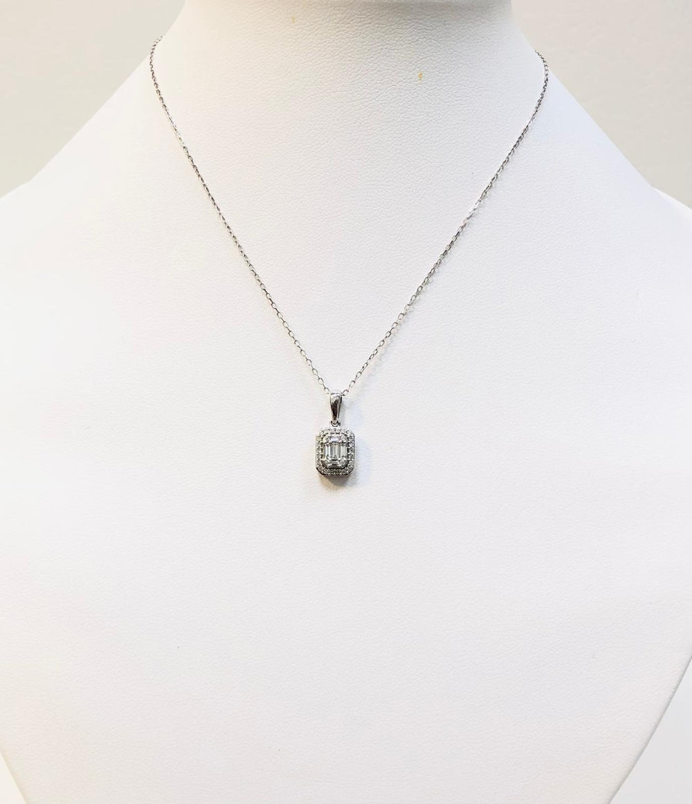 Collier or avec pendentifs diamants