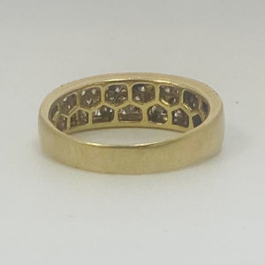 Bague or avec pavage diamants