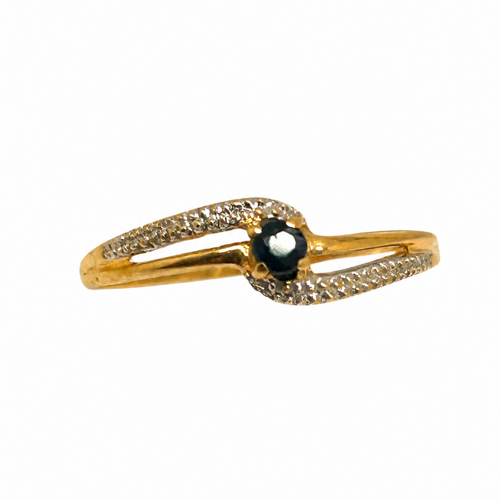 Bague en or jaune avec saphir diamant