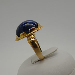 Bague or avec pierre bleue majestueuse
