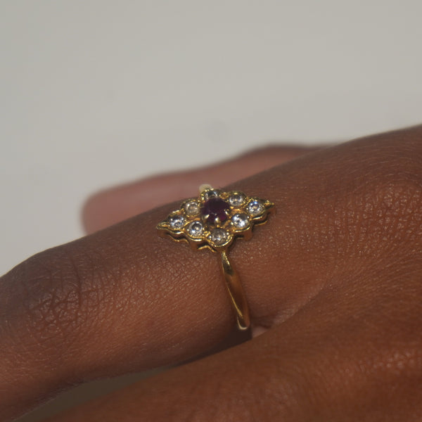 Bague Marquise en Or Jaune 18K - 2.13 Grs - Taille 51
