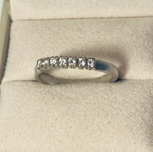 Bague Demi Tour Or Blanc 18 K avec 7 Diamants - Taille 56