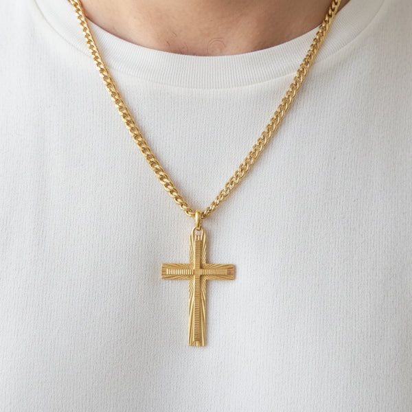 Pendentif Croix en Or Jaune 18k