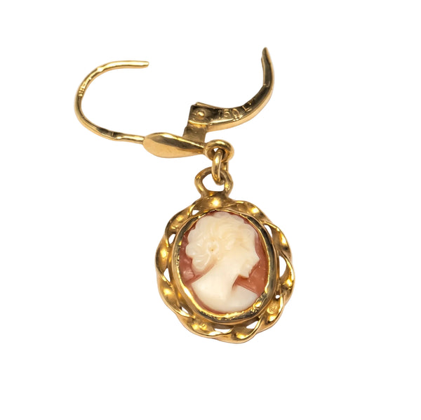 Boucles d'oreilles dormeuses en or jaune 18k