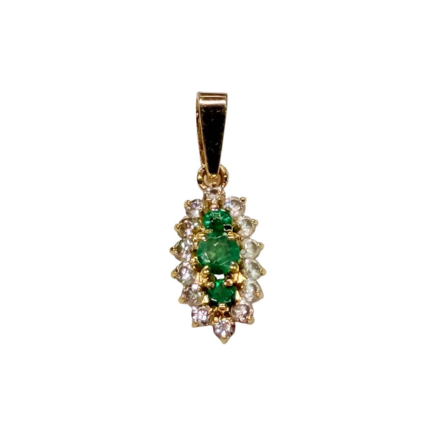 Pendentif en or jaune 18k avec Oxyde de Zirconium