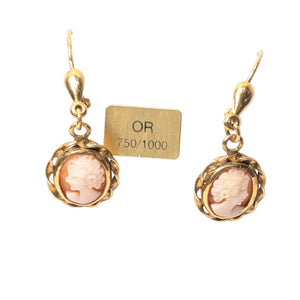 Boucles d'oreilles dormeuses en or jaune 18k